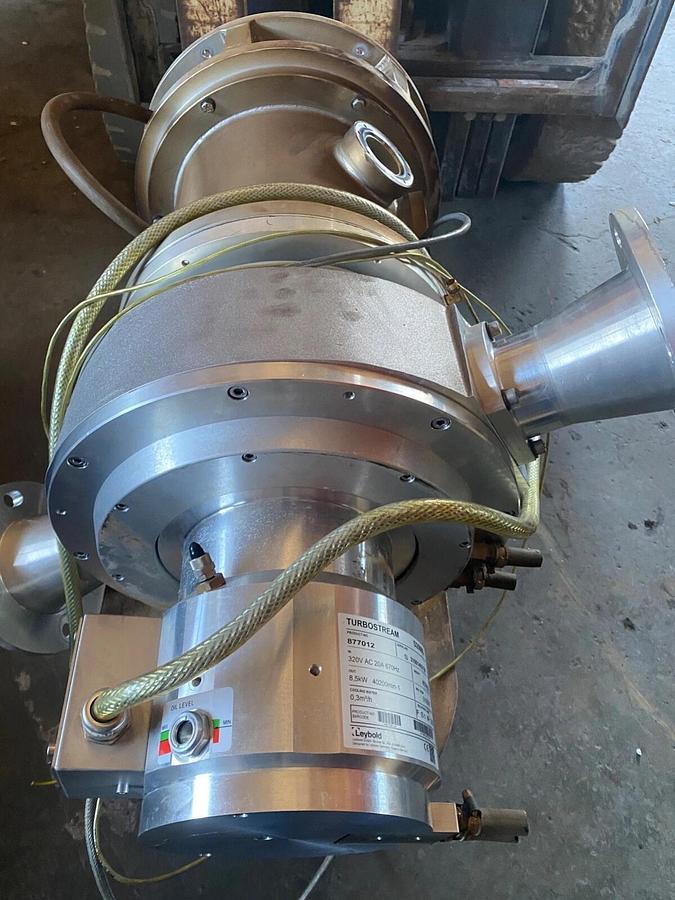 Used Oerlikon Leybold vacuum Turbostream D2500G   Off of Bystronic CO2 Laser