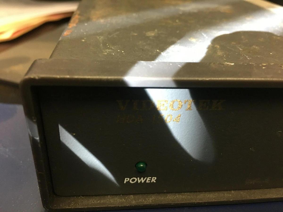 Used VIDEOTEK HDA-1504 HD-SDI DISTRIBUTION AMPLIFIER