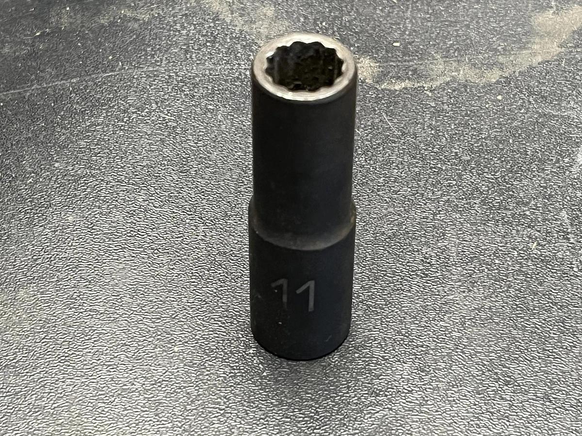 Used MATCO TOOLS "ADV" BDP11M2V, 3/8" DRIVE, 11MM. SOCKET, 2.5" DEEP/HIGH, 12 POINT.