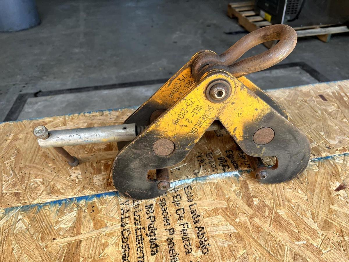 Used CM CAMLOK  2 Ton Beam lifting Clamp 75 - 210 mm,