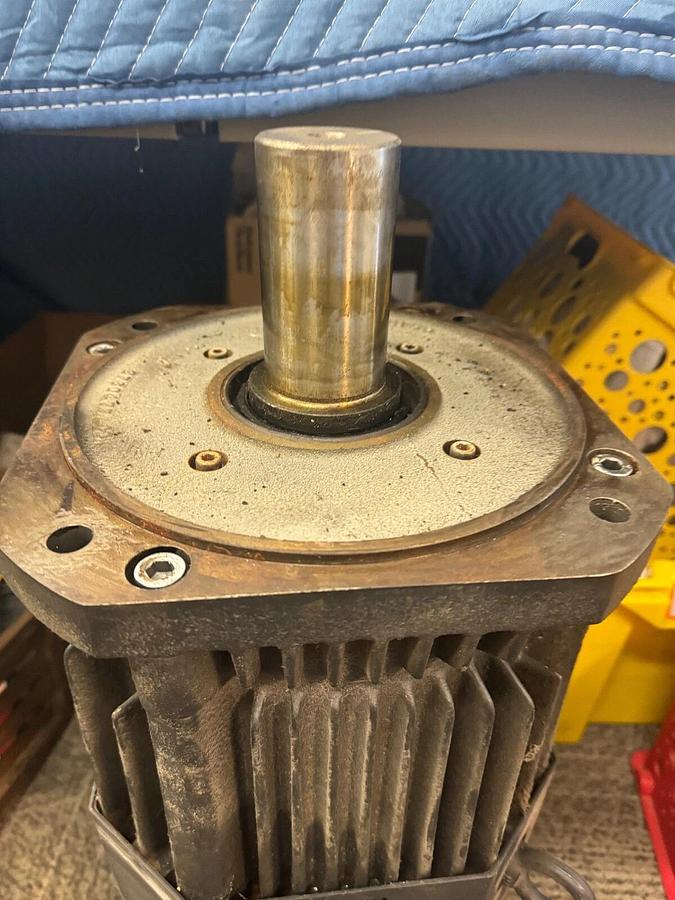 Used Mitsubishi HA-LFS15K1M-S3. Servo Motor