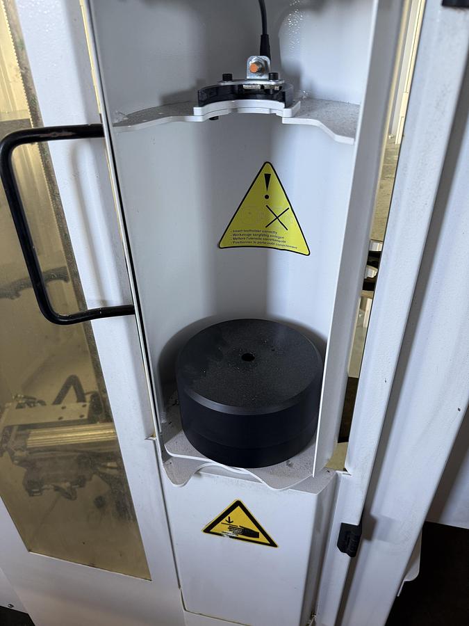 Used 2023 +GF Mikron Mill 500P U