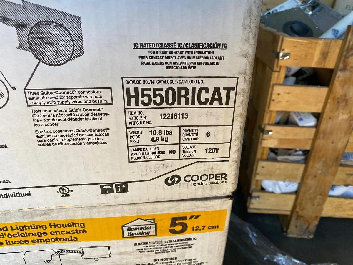 Used HALO H550RICAT NEW in Box QUANTITY 6 IN BOX