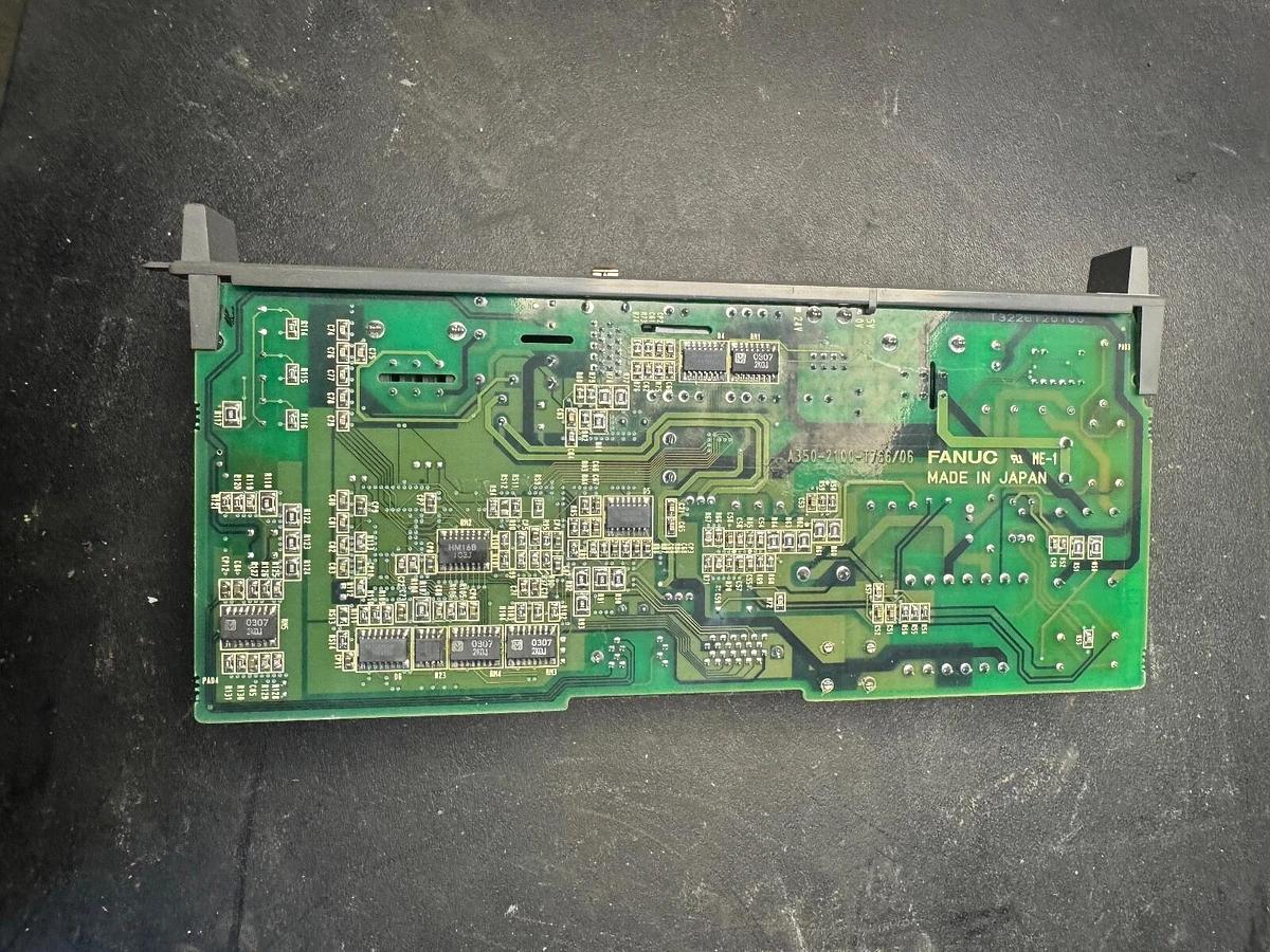 Used FANUC A20B-2100-0761/06B