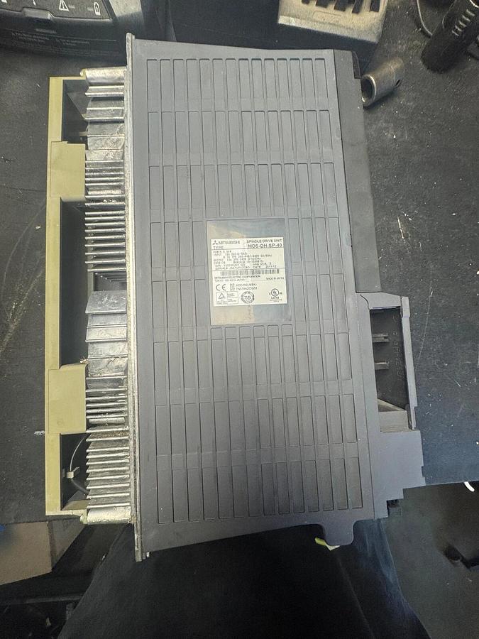 Used Mitsubishi MDS-DH-SP-40 380-480 V AC 15 A 5.5 kW Spindle Drive