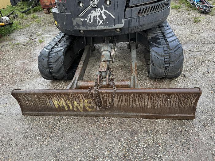 Used 2012 Volvo ECR 58