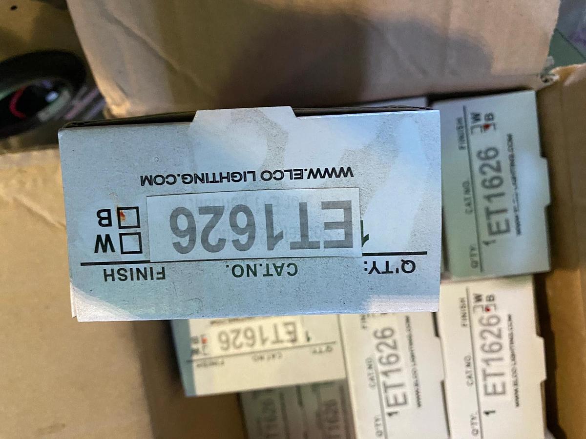 Used Elco 50W Line Voltage GU10 Base MR16 Gimbal Ring Fixture | Black | ET1626B