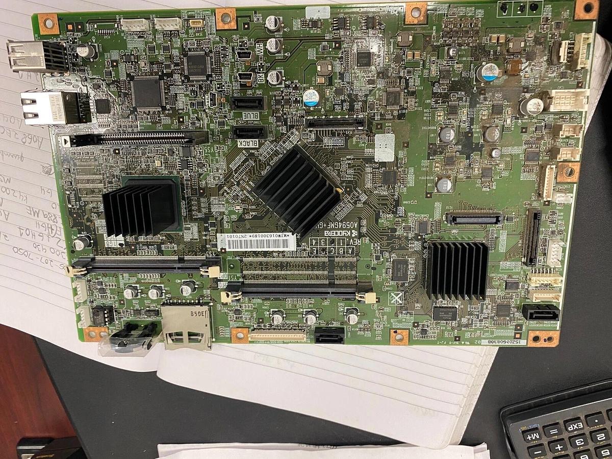 Kyocera TASKalfa 8001i A06594GMF+GH. 2N70101.  MJW016300189