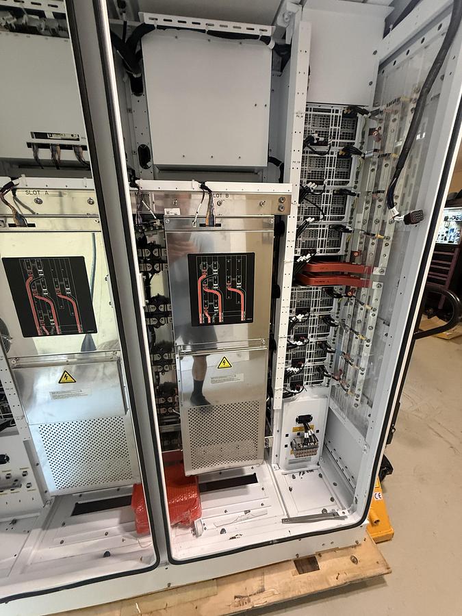 2025 Autel Maxi Charger DC HiPower Cabinet DS640