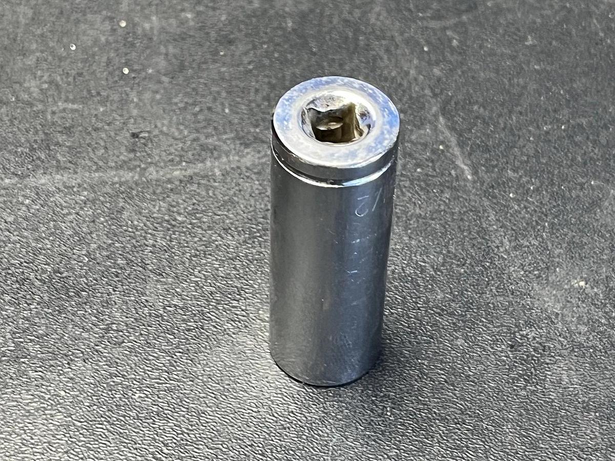 Used Chrome Vanadium " 6 Point 1/2 Deep Socket