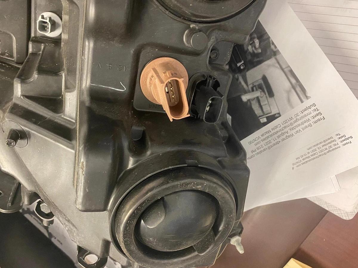 Used 2018+ Ford F-150 OEM Halogen Headlights LH