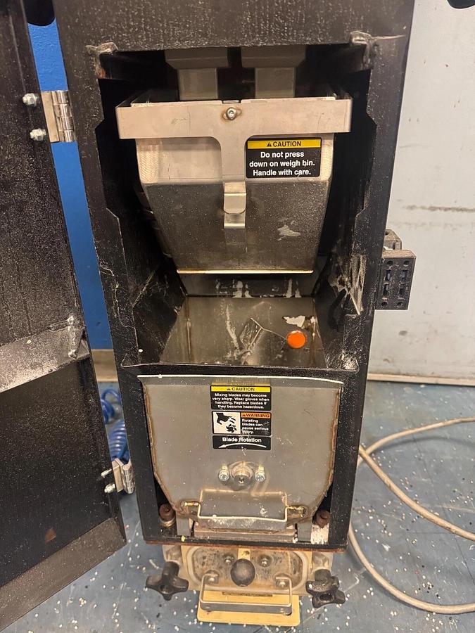 Used Conair TB-100 Trueblend Gravimetric Blender 115v-ac