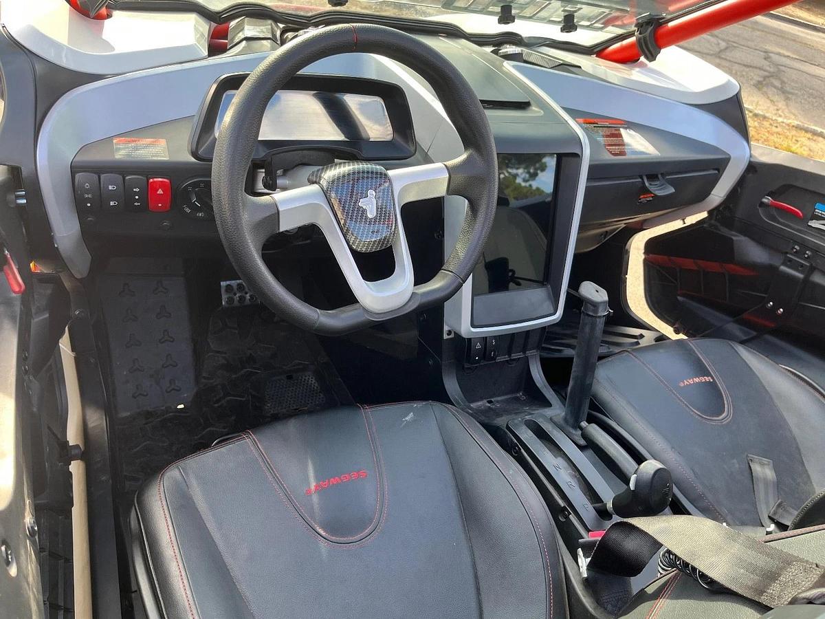 2024 Segway Powersports Villain SX10 S White Red Used 30 hours 80 Miles