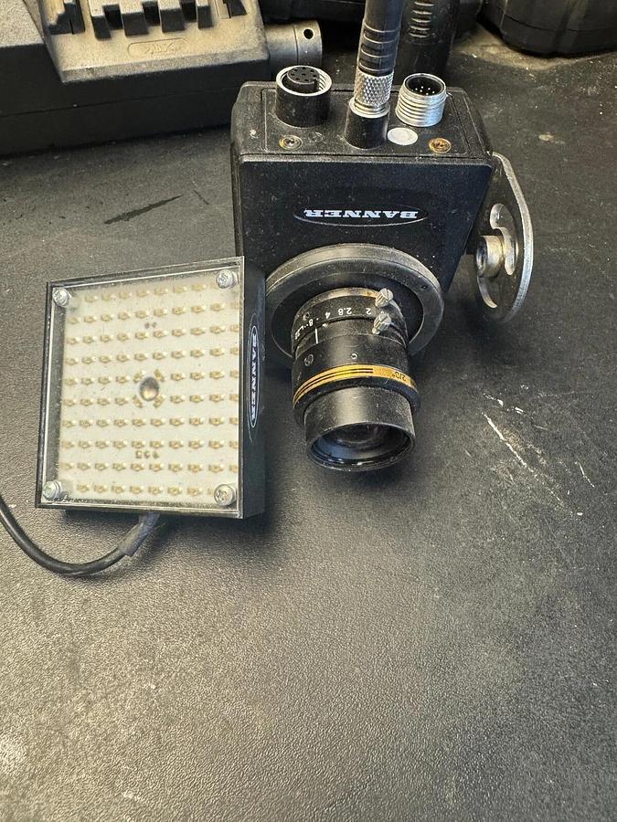 Used BANNER VE202G1A SERIES VE, Banner LEDWA62X62M, Banner LCF16LEVMP Smart Camera