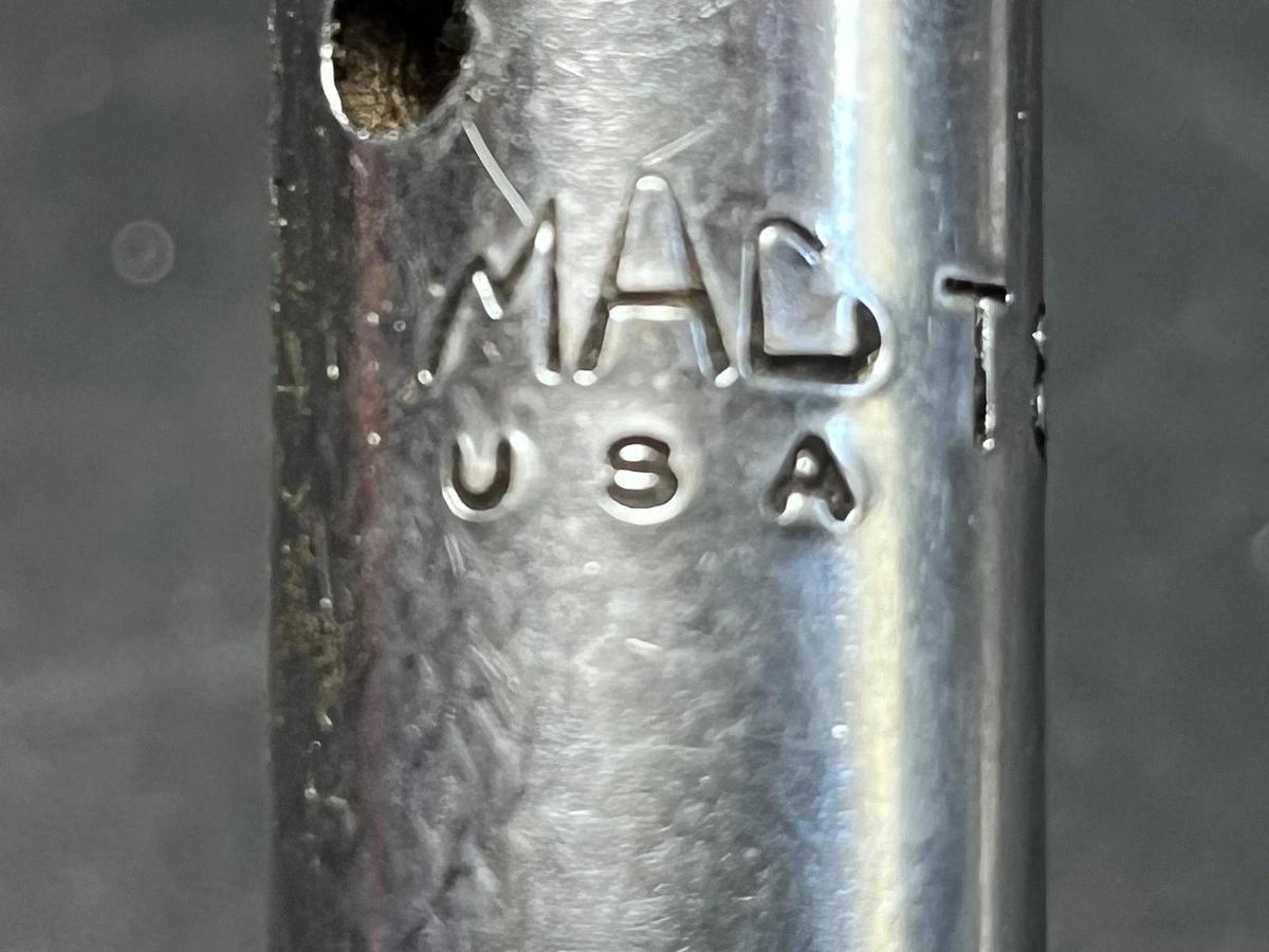 Used Mac Tools MT8 T8 Torx 1/4" Drive Bit Driver Socket USA