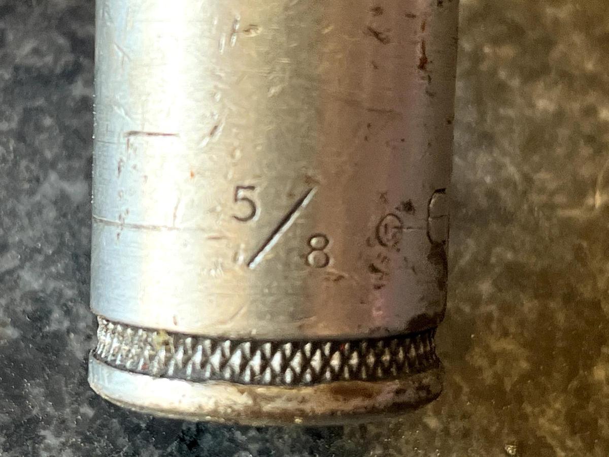 Used Craftsman 12-Point Socket 3/8" Drive x 5/8" 944335