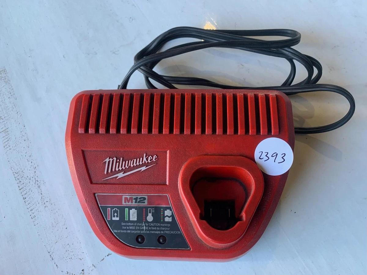 Used New Milwaukee M12 Battery Charger Lithium Ion 12 Volt 48-59-2401 Genuine OEM 818286274554