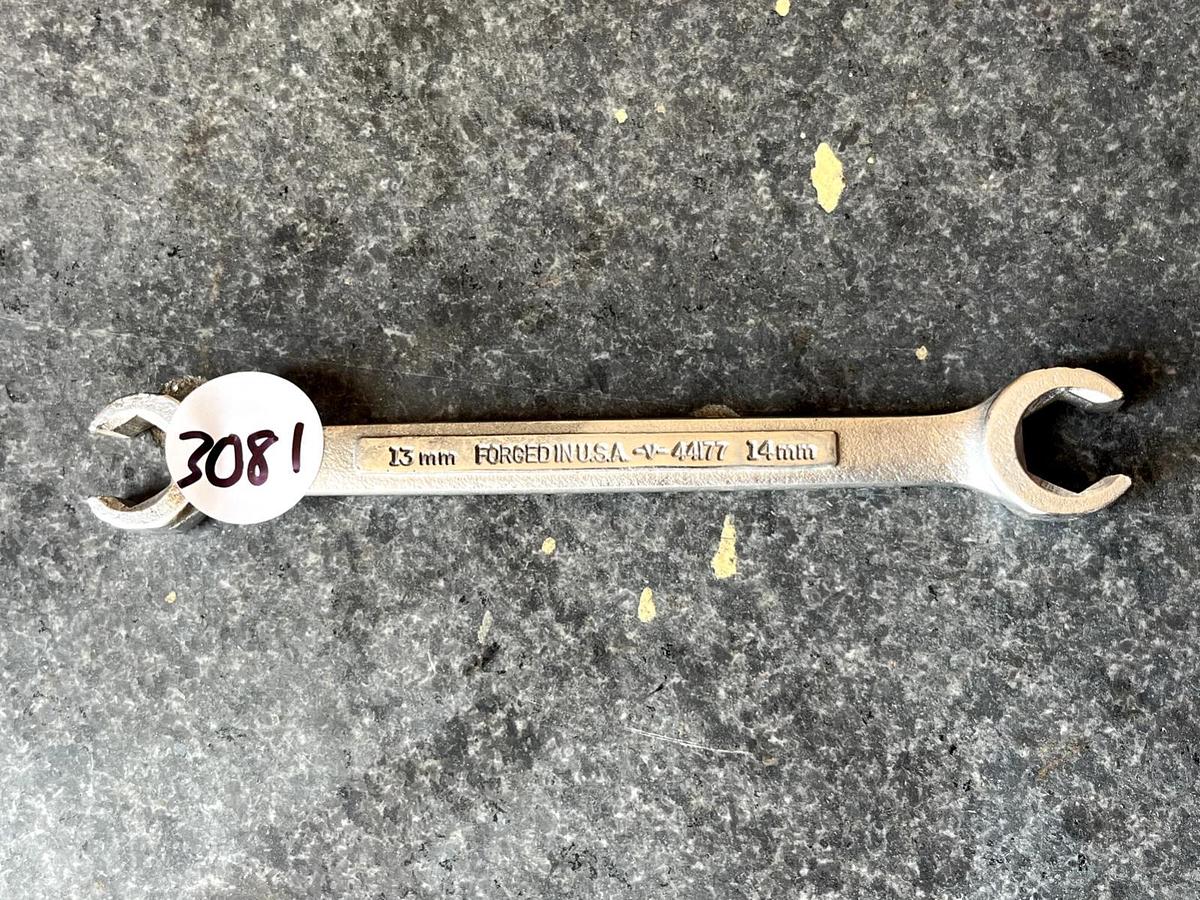 Used CRAFTSMAN -VA- 44177  13mm  x  14mm Flare Nut Metric Wrench  USA Hand Tool