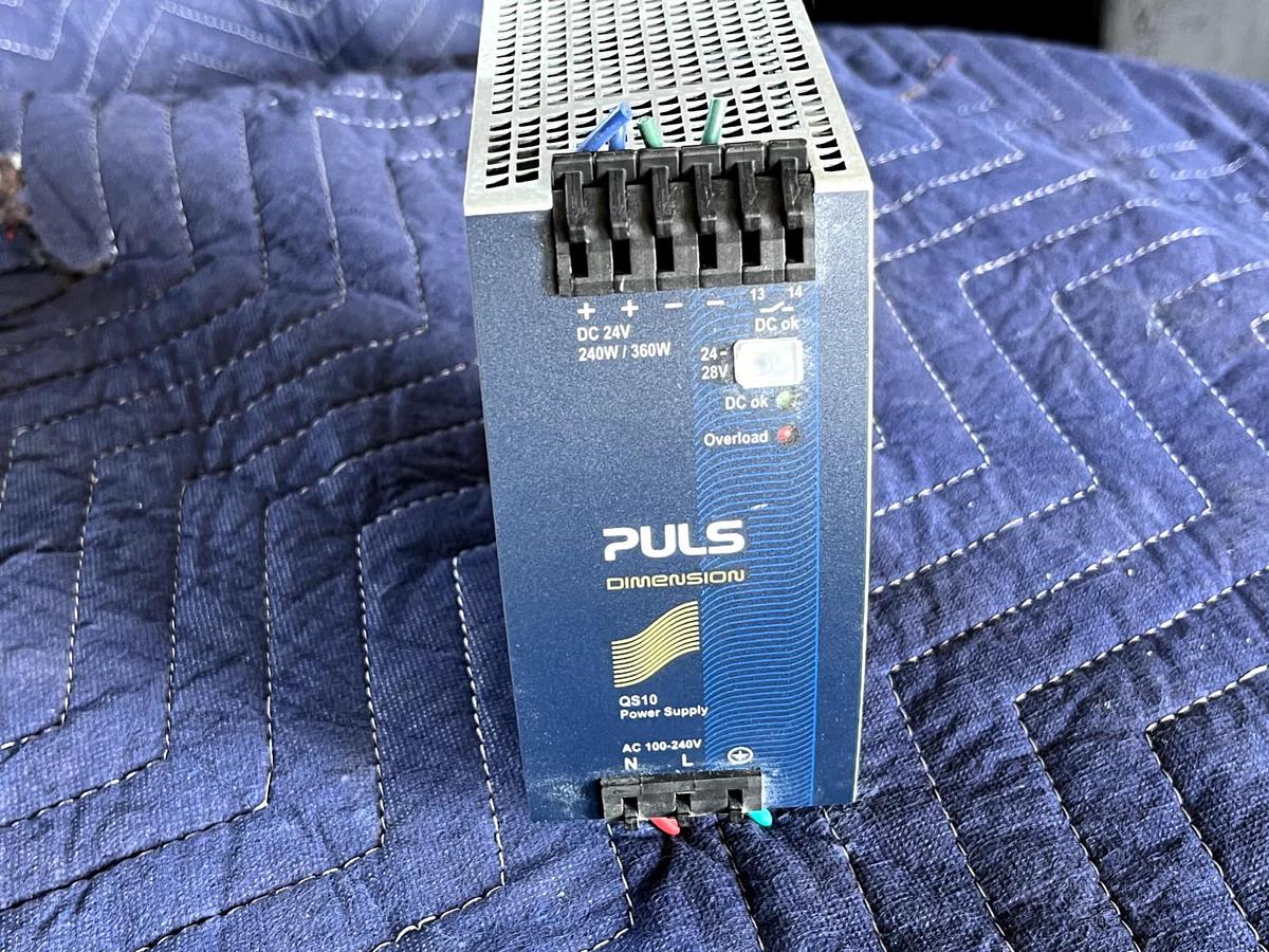 Used PULS DIMENSION QS10.241 DIN RAIL POWER SUPPLY