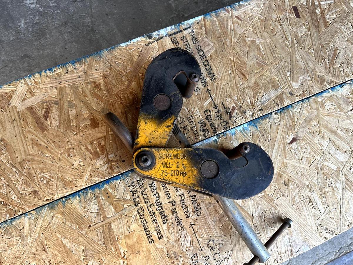 Used CM CAMLOK  2 Ton Beam lifting Clamp 75 - 210 mm,