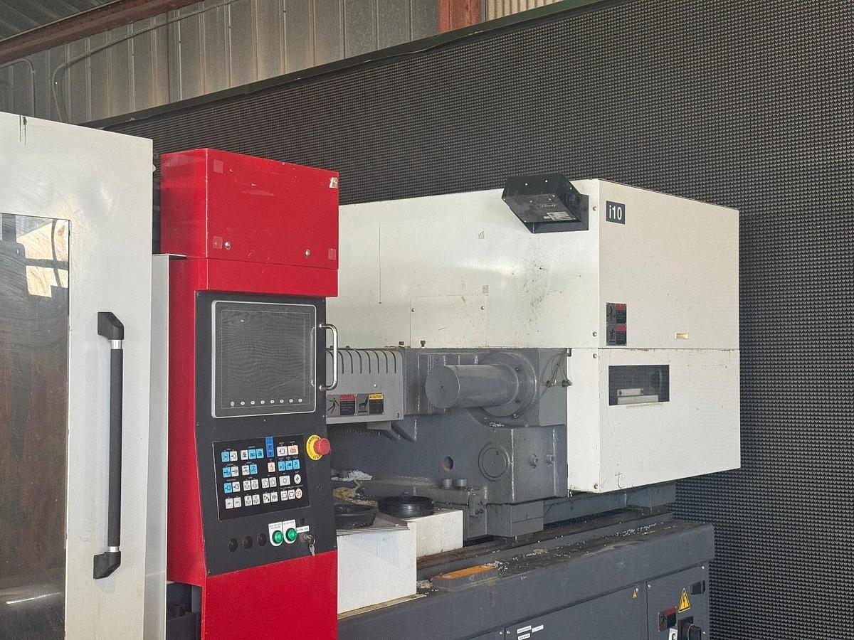 Used NIIGATA MD310W6000 . Plastic Injection Molding Machine All Electric. 310 TON