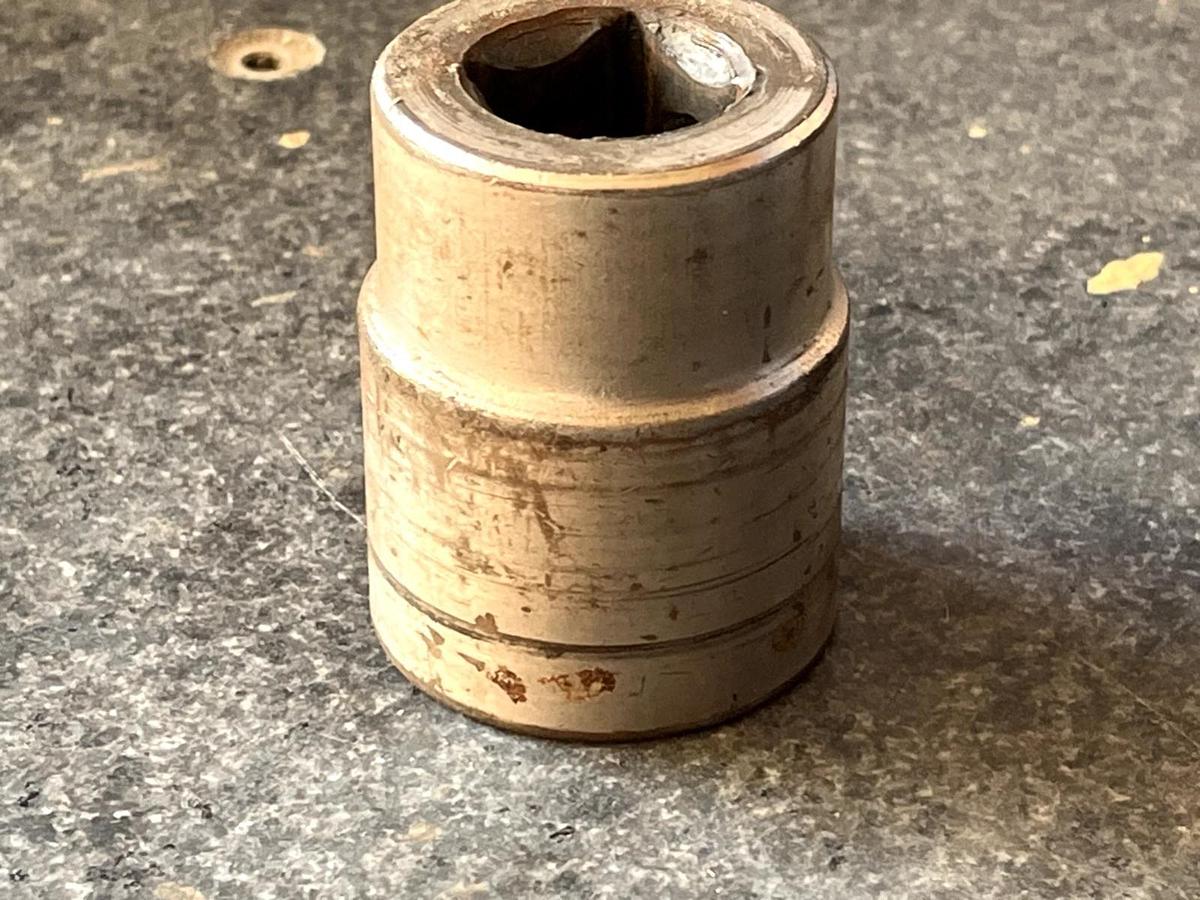 Used 1-5/16” Chrome 3/4" Drive Socket CR-V