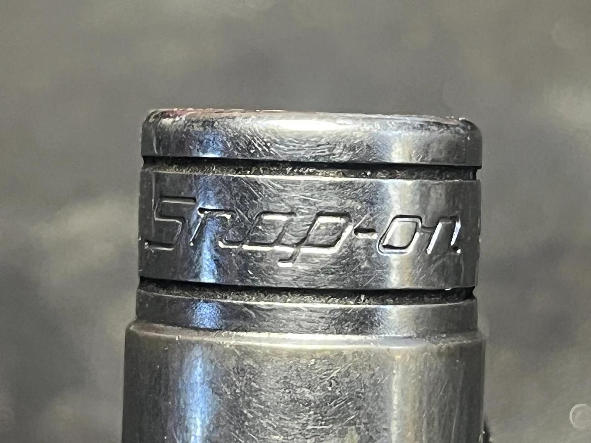 Used Snap on Tools F181 9/16" SAE Flank Drive Shallow Socket 3/8" Drive 12 Point USA