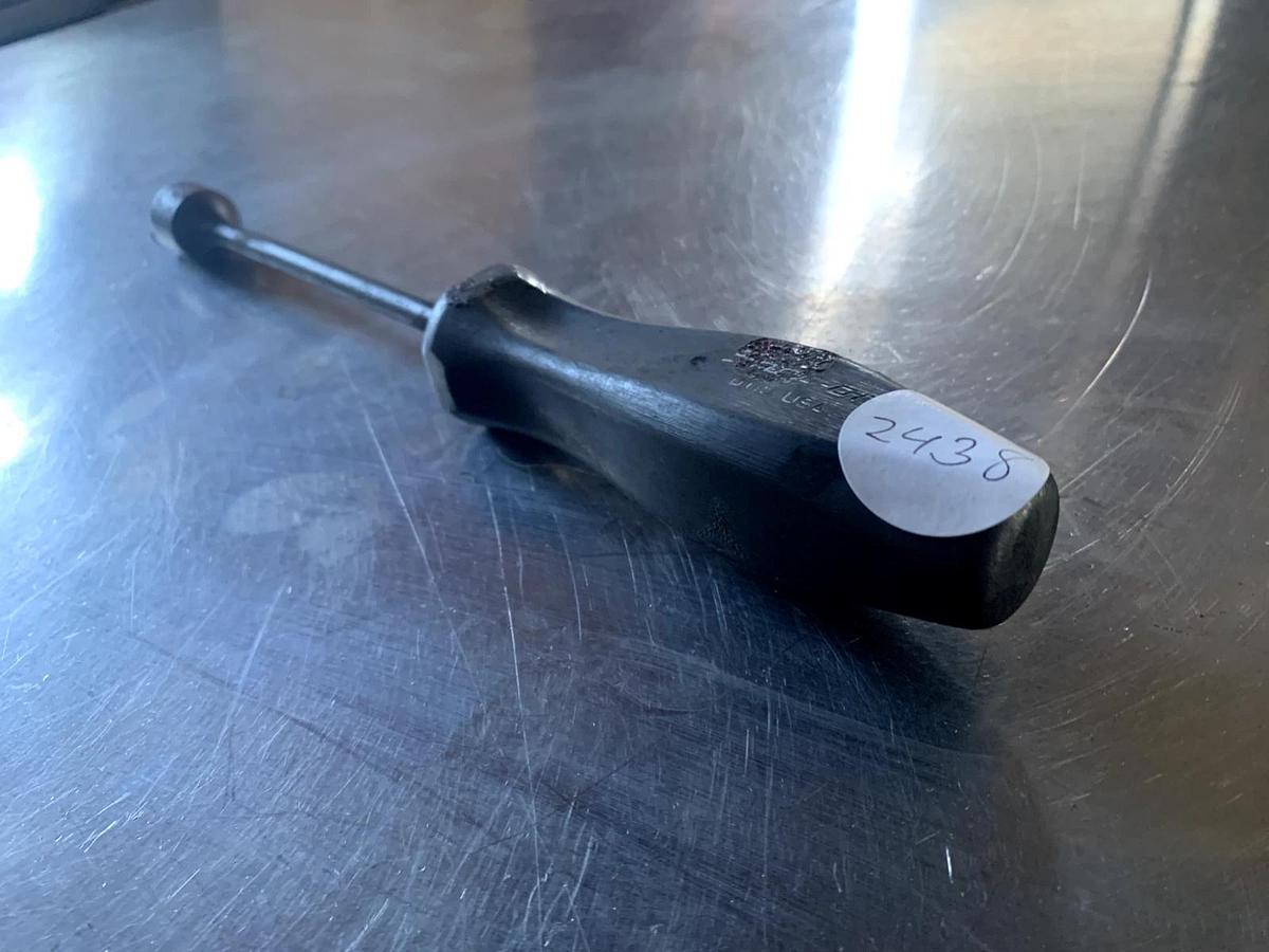 Used Snap On Black Hard Handle Brake Spring Remover Tool BT15