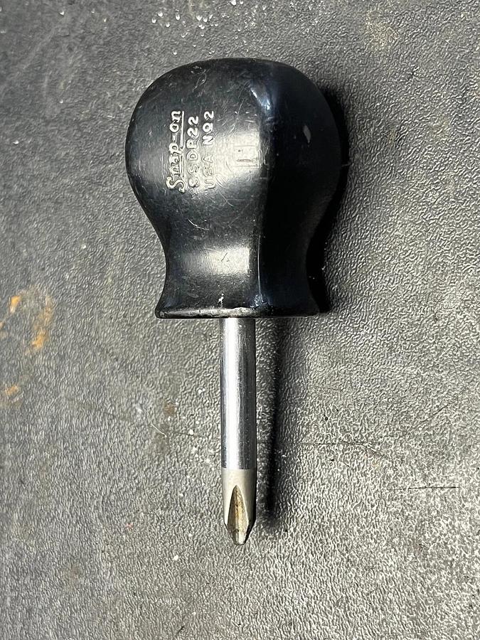 Used Vintage Snap-on SSDP-22 Stubby Black Hard Handle Screwdriver Phillips No 2 USA