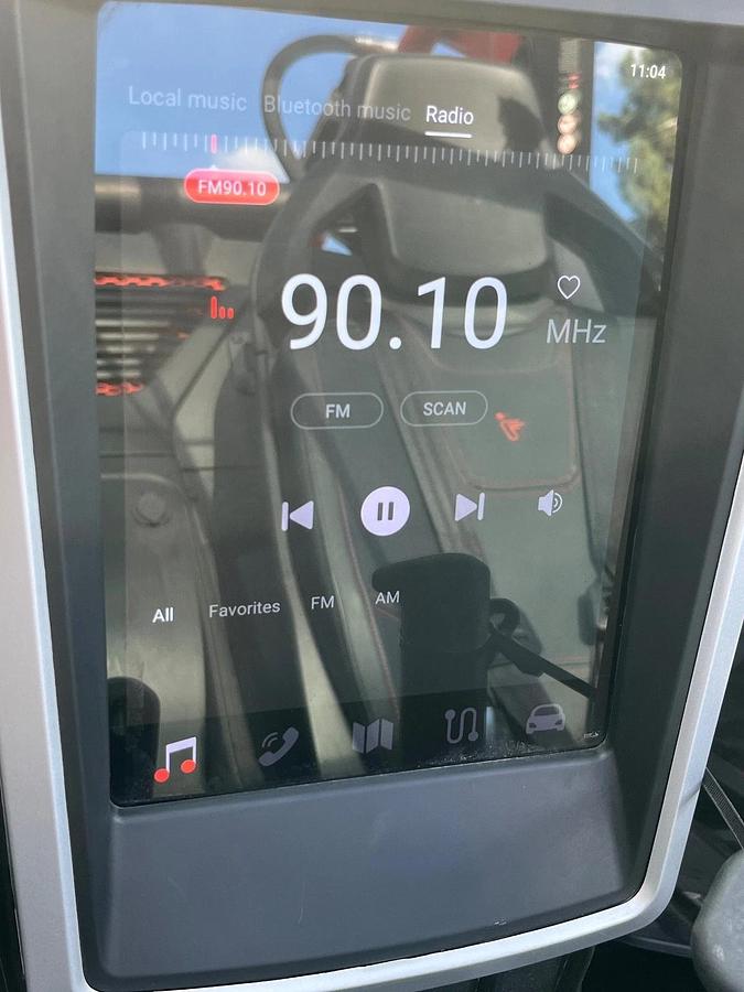 2024 Segway Powersports Villain SX10 S White Red Used 30 hours 80 Miles