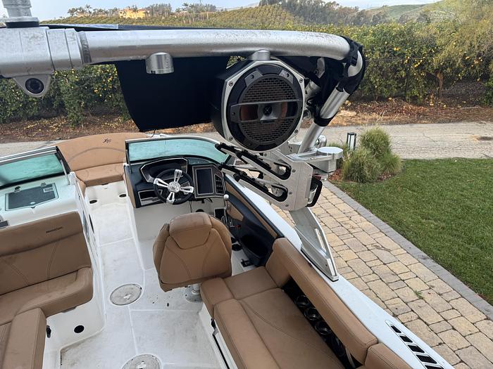 Used 2018 Mastercraft XT22