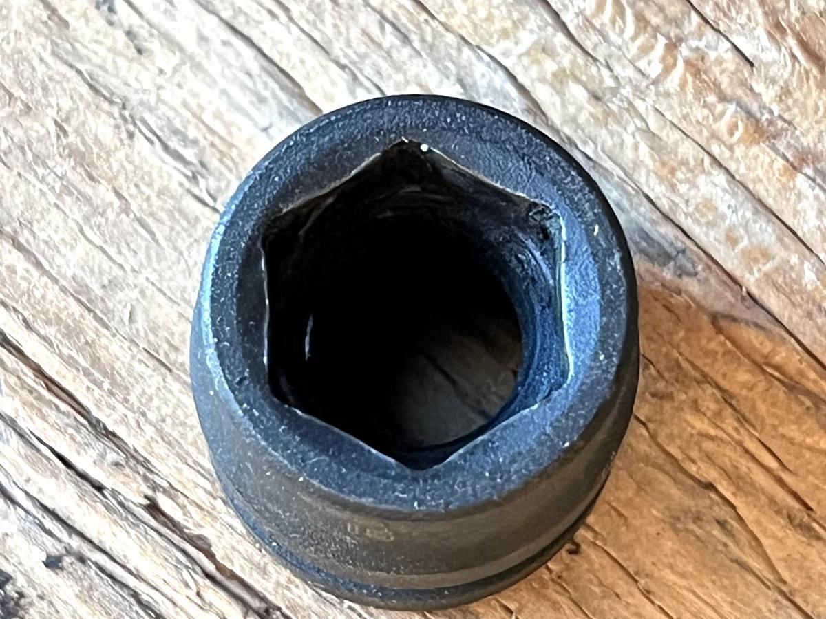 Used Expert by Mac Tools 3/8" Impact Socket 15 MM 6 point.  ED41732