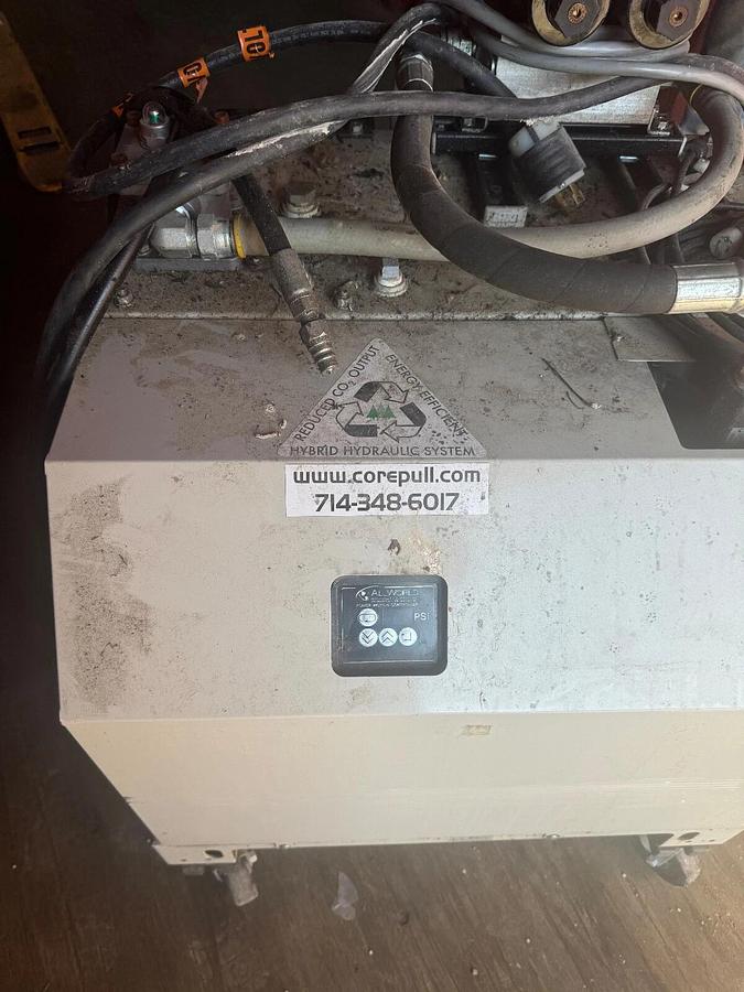 Used Daikin SUT10D6021-30-01 100L Double pump Hydraulic Unit