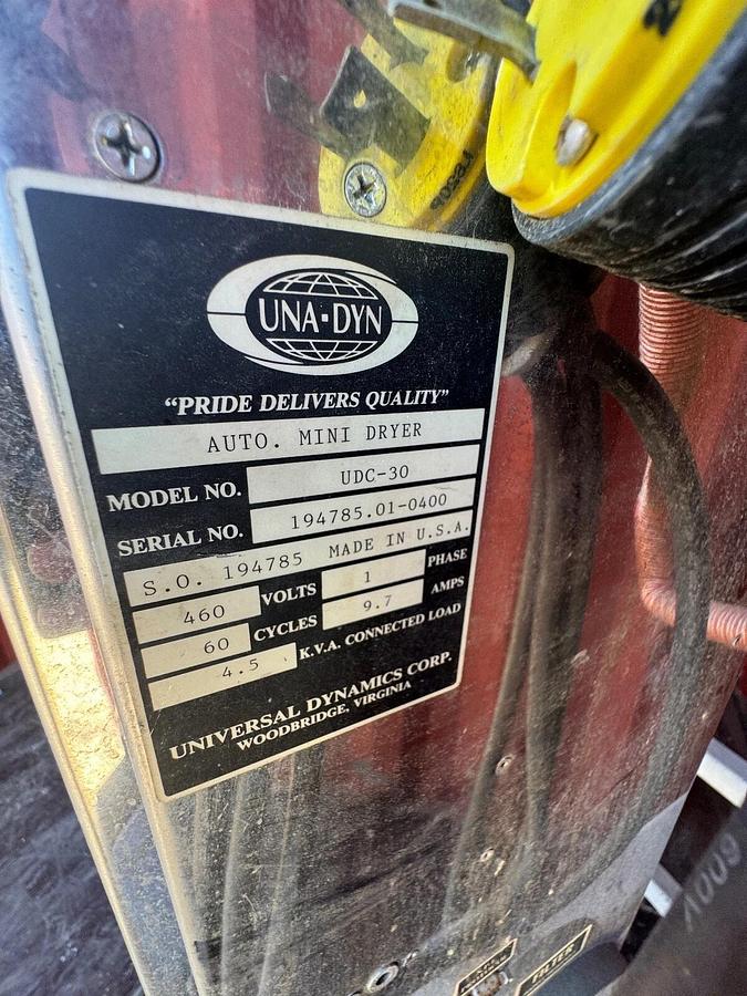 Used UNA-DYN Auto Mini Dryer UDC-30 S/N: 194785.01-0400