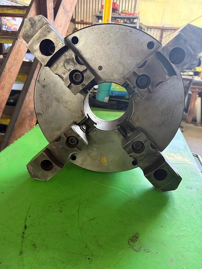 Used Bison Lathe Chuck 4-Jaw Self Centering Chuck  12.5" Diameter 1028 00