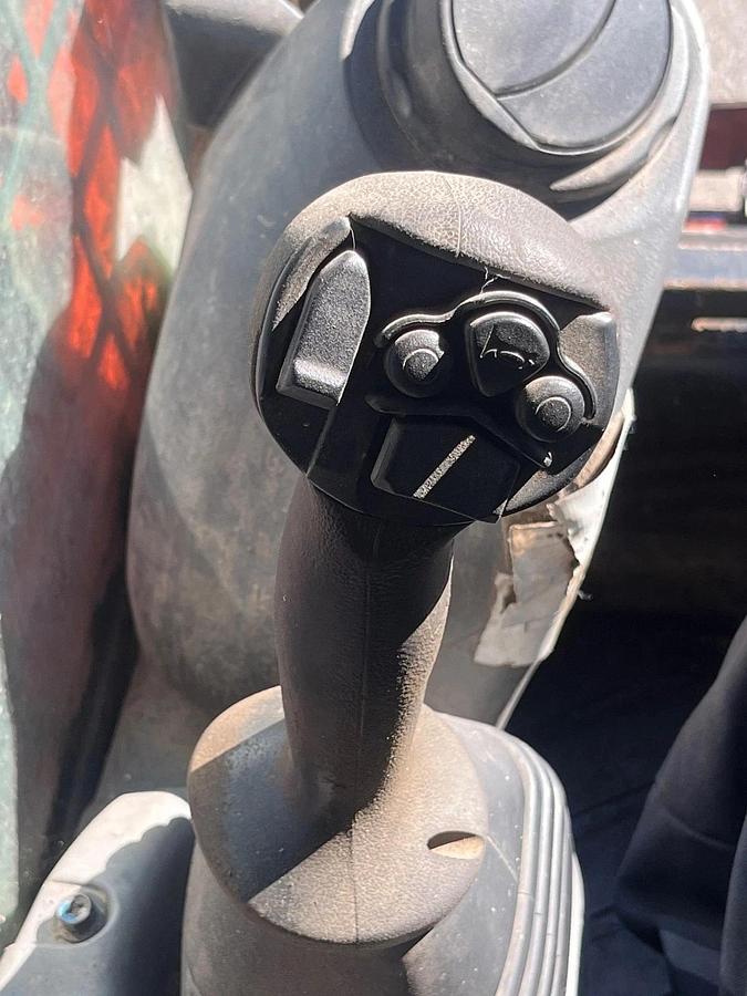 Used 2022 Kubota SVL95-2s Skid Steer Track Loader Aux Hyd High Flow Enclosed Cab