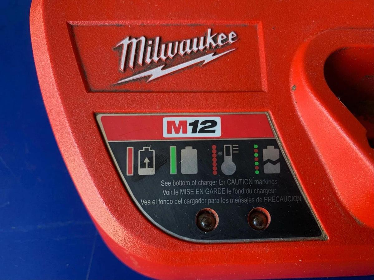 Used Milwaukee M12 Lithium Ion 12 Volt Battery Charger