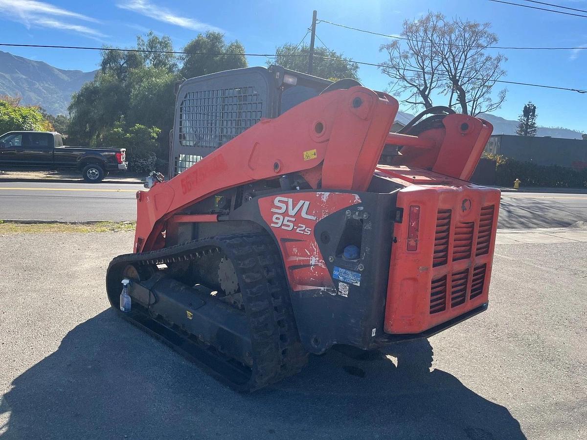 Used 2022 Kubota SVL95-2s Skid Steer Track Loader Aux Hyd High Flow Enclosed Cab