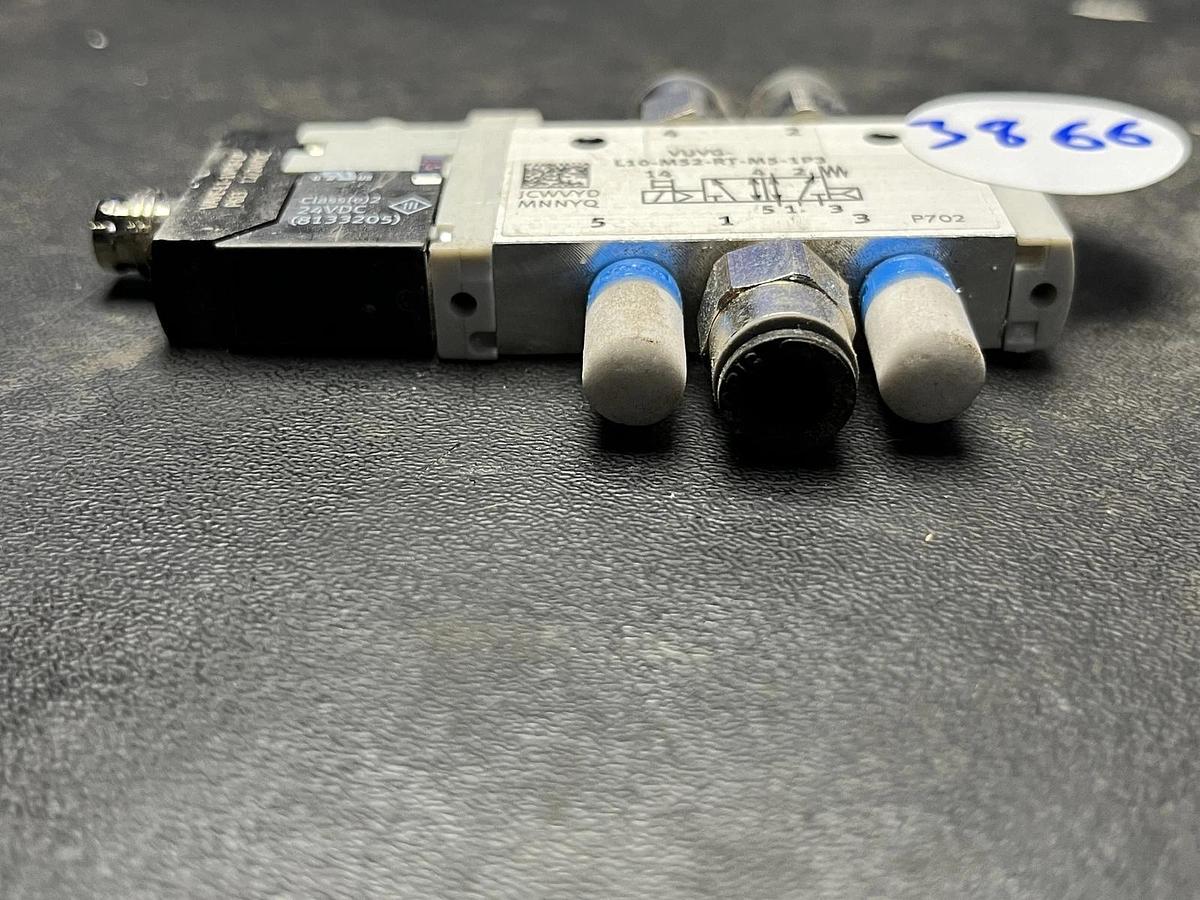 Used FESTO VUVG-L10-M52-RT-M5-1P3 566457 Solenoid Valve