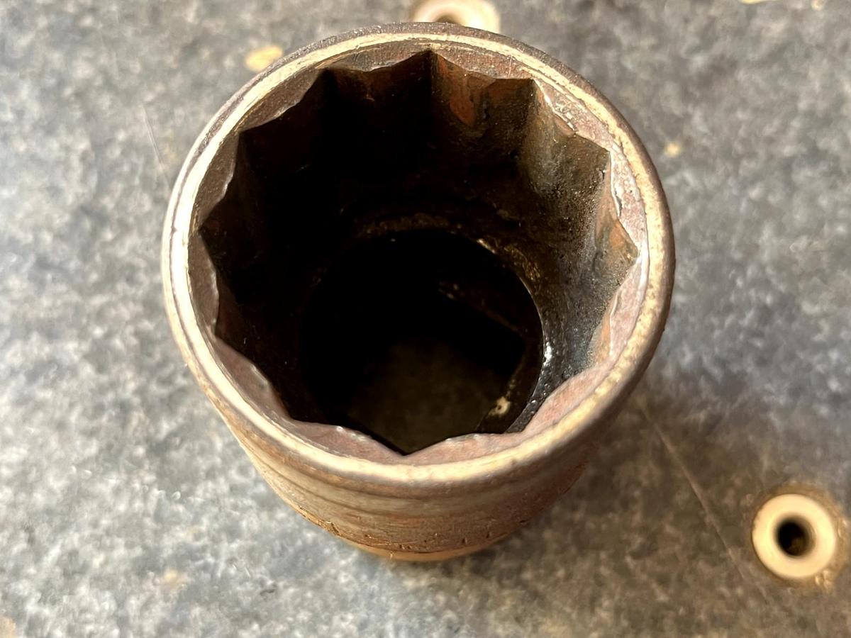 Used 1-5/16” Chrome 3/4" Drive Socket CR-V