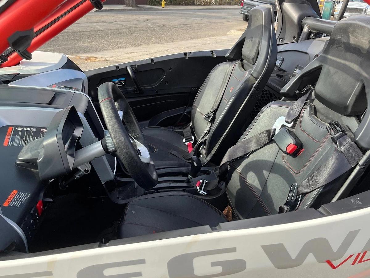 2024 Segway Powersports Villain SX10 S White Red Used 30 hours 80 Miles