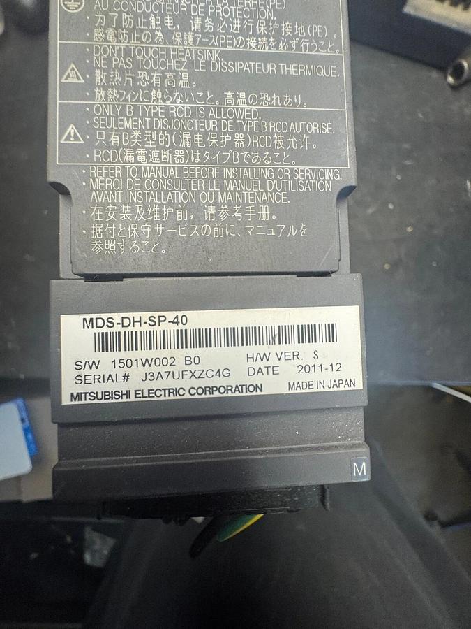 Used Mitsubishi MDS-DH-SP-40 380-480 V AC 15 A 5.5 kW Spindle Drive