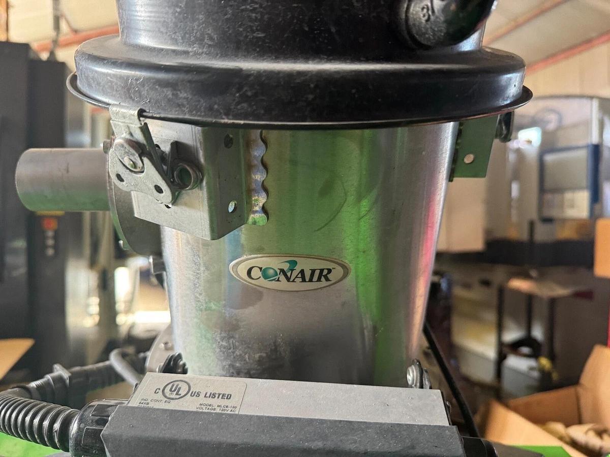 Used Conair Material Hopper With Vaccum Motor. Model AL 2 With Loader Control