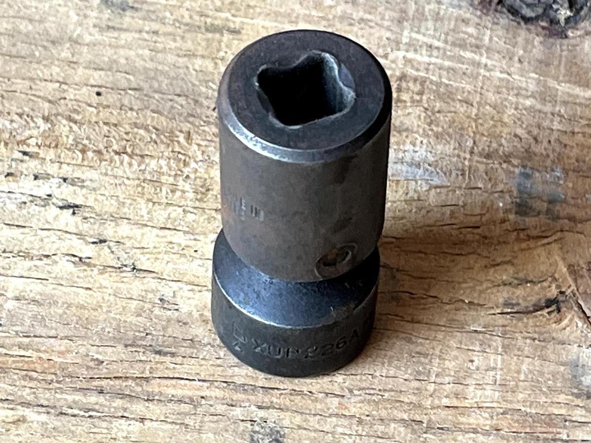 Used MAC Tools XUP226A Shallow Universal Impact 11/16" Socket 3/8" Drive SAE USA