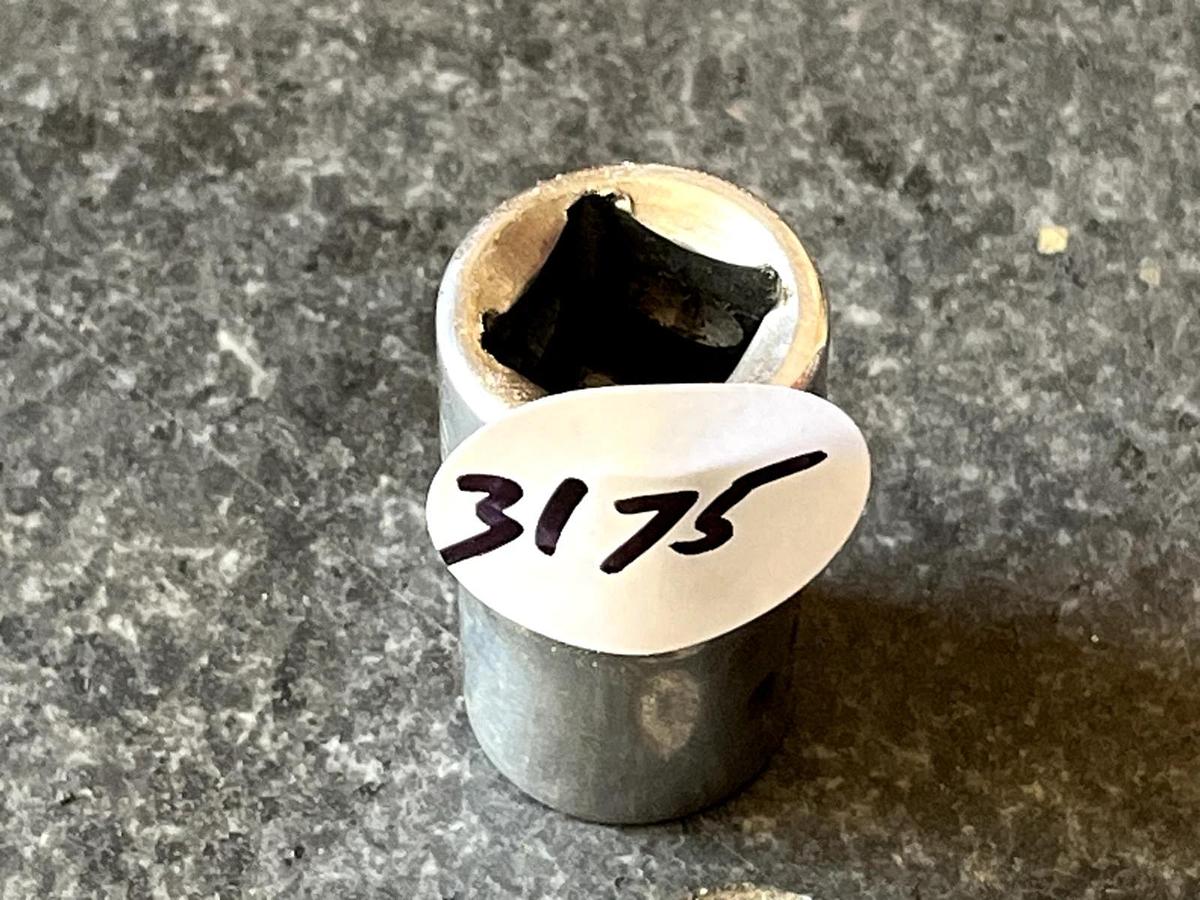 Used CRAFTSMAN TOOLS 47503  9/16in  1/2" DRIVE 12 PT CHROME SOCKET USA EE SERIES