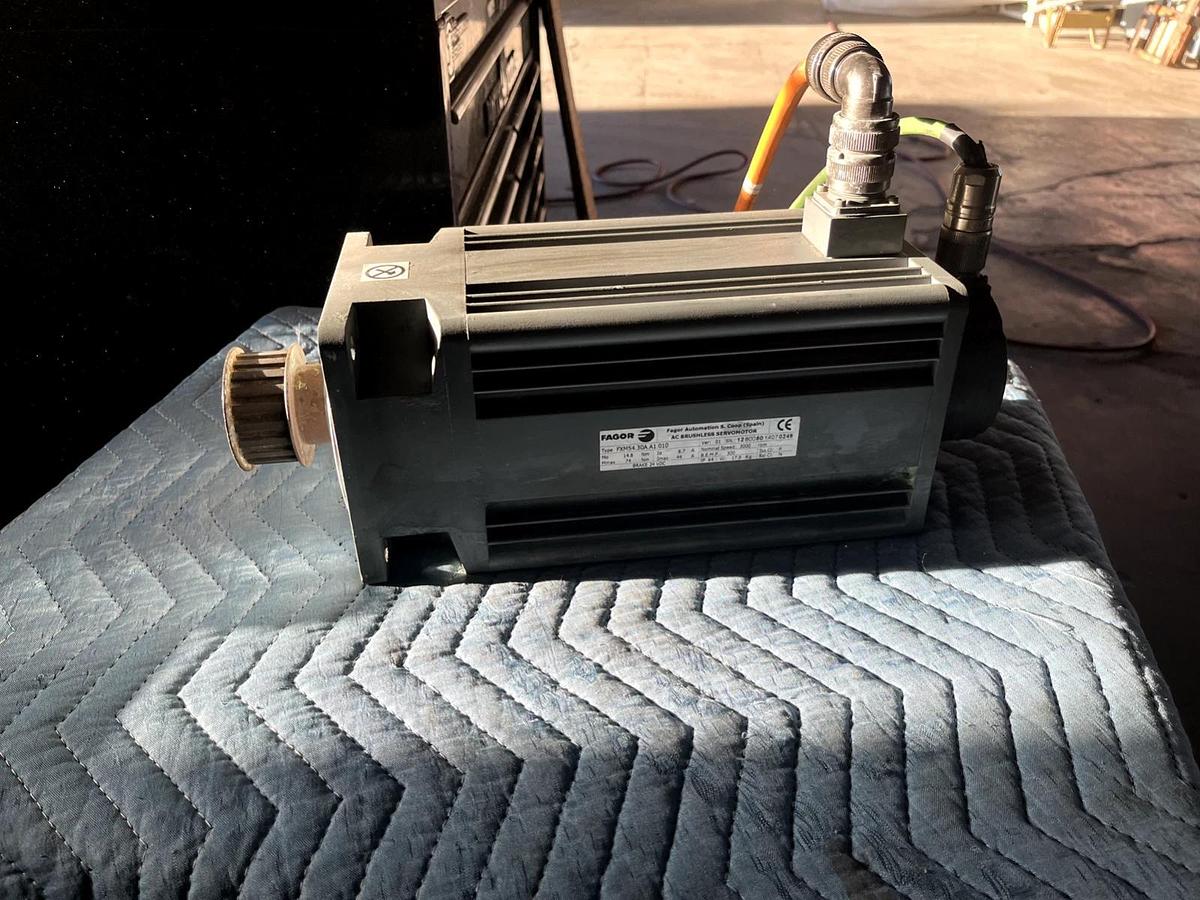Used 1PCS Fagor holding brake motor FXM76.30A.E1.010