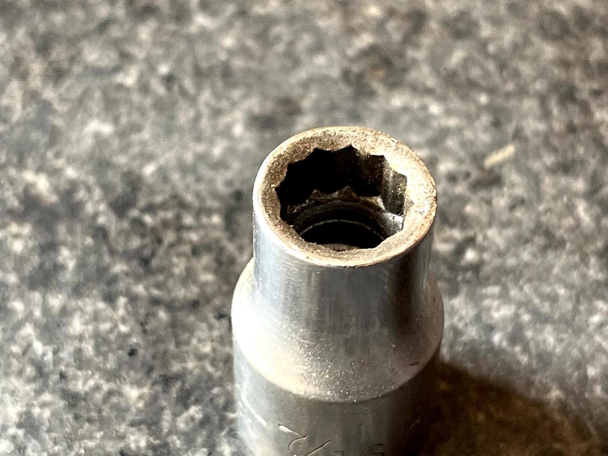 Used Craftsman 7/16" 12 Point 1/2" Drive Socket V 47501 Made In USA