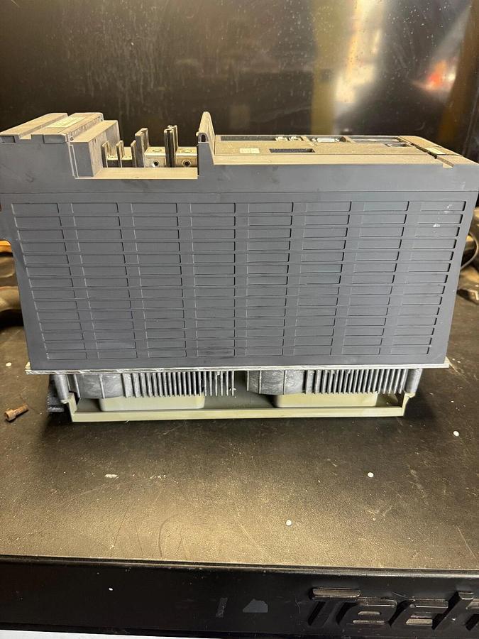 Used Mitsubishi Spindle Drive Unit - MDS-DH-SP-100