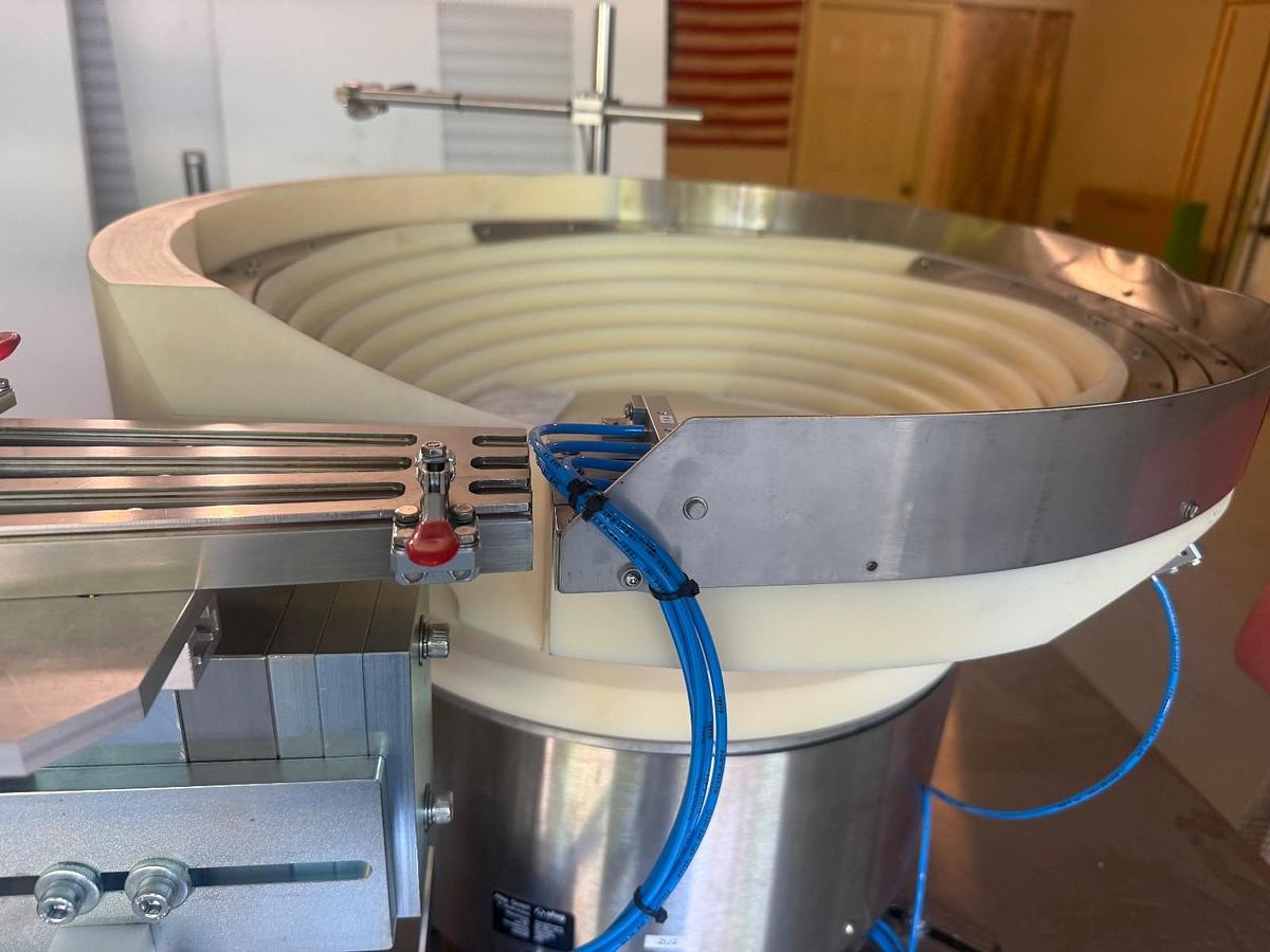 RNA Automation Feeder SLL804-1000