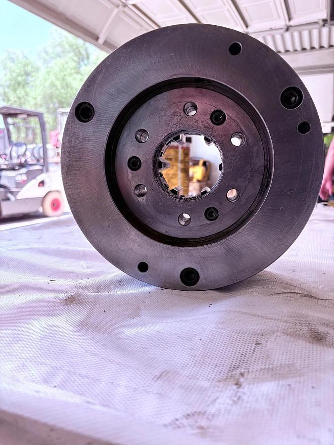 Used BUCK CHUCK SELF CENTERING 6 Jaw Chuck B2106R 10 in